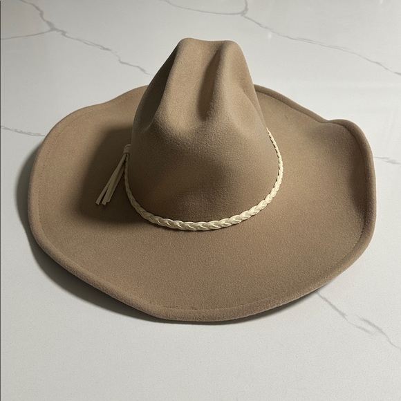 Urban Outfitters Frye Cowboy Hat main image 6